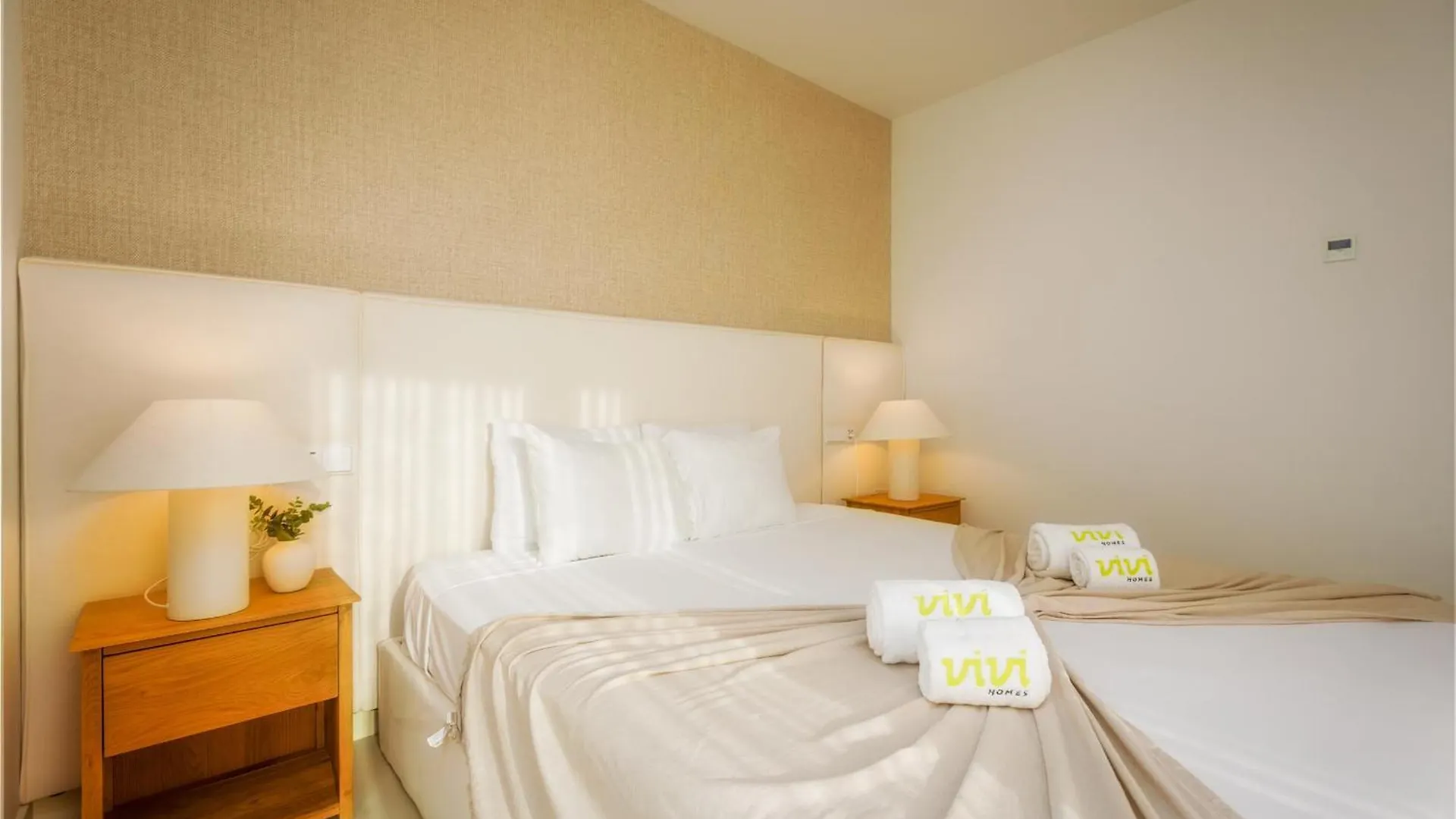 Vivi Homes - Terra Higueron Luxury, Terrace & Pool Fuengirola 0*,  Spain